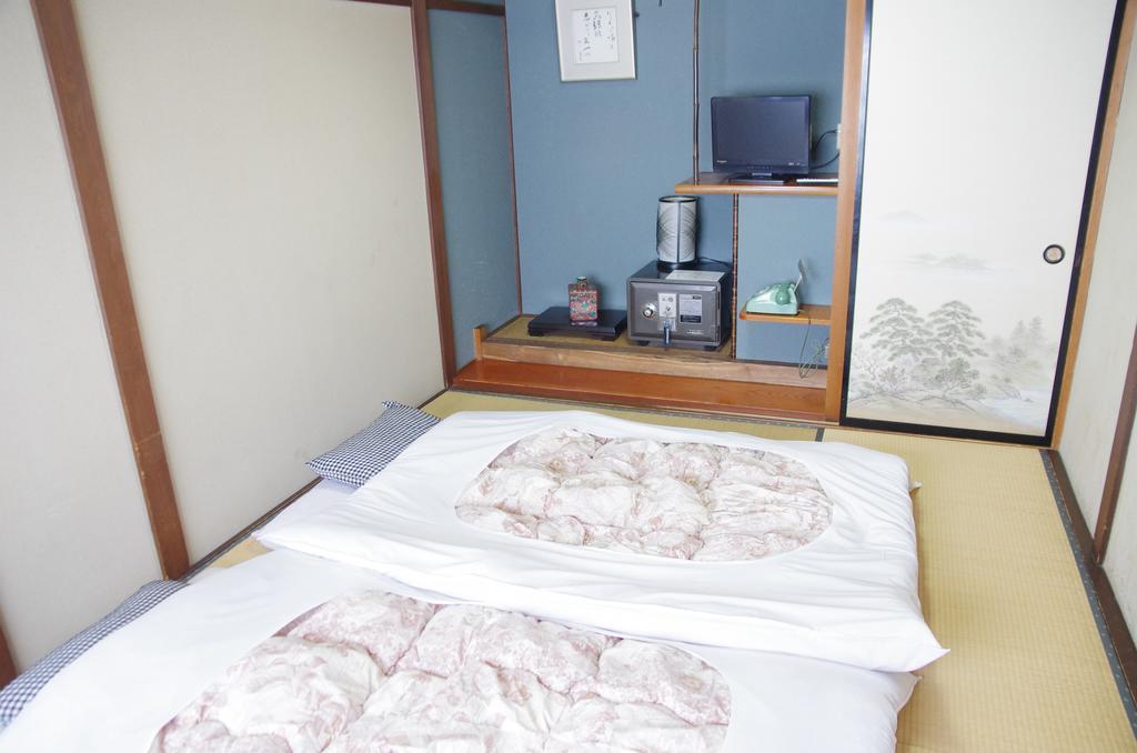 Ryokan Takayama Takajama Szoba fotó